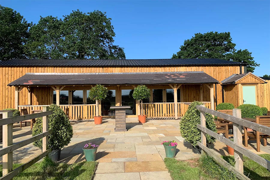 Garden games and wedding corner setups by preferred supplier Pop Up Party UK at Coton House Farm.